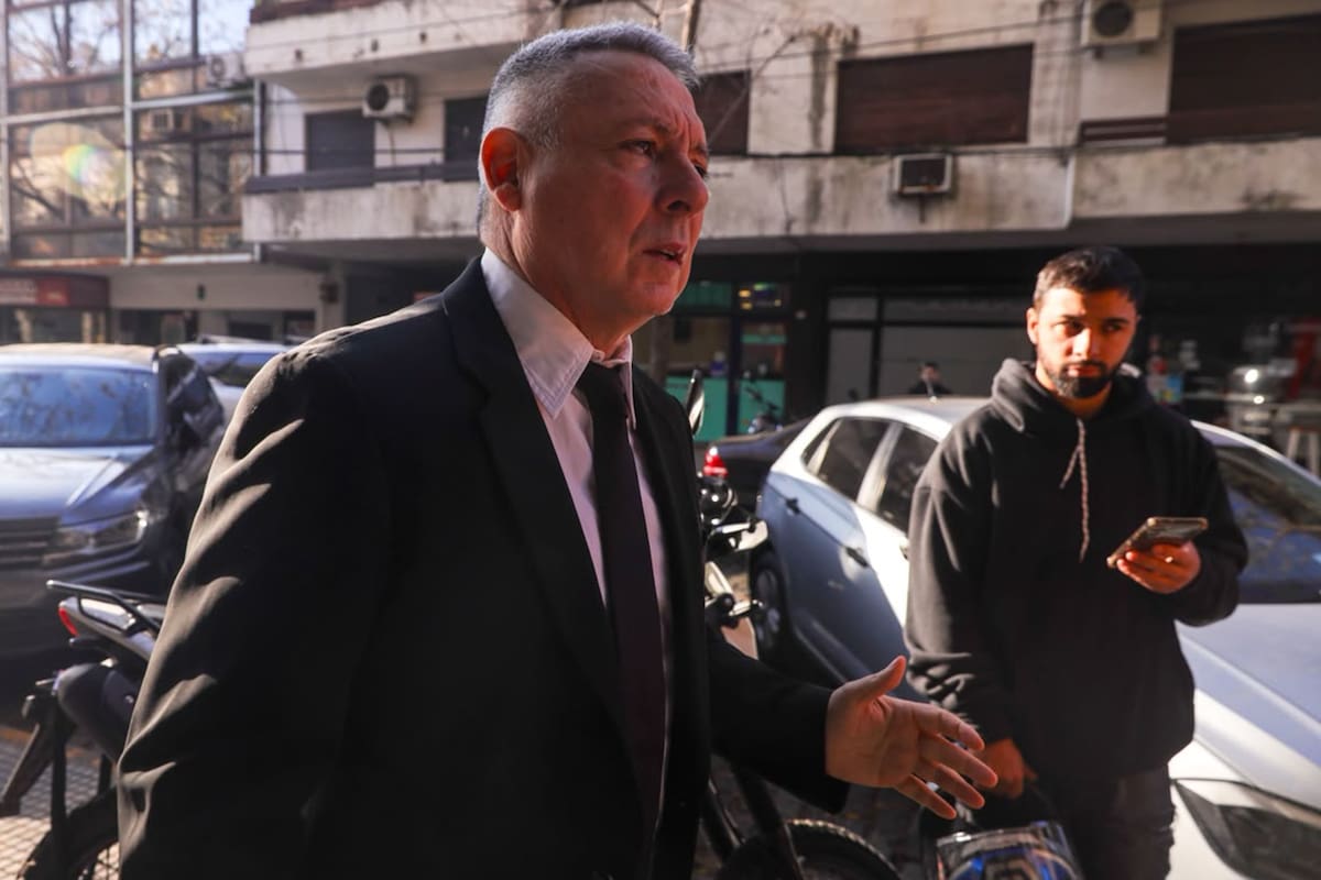 El abogado Víctor Stinfale declaró como testigo