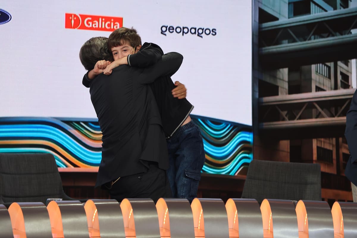 El abrazo con De Rio de LA NACION cuando terminó el aire