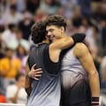 Dos tenistas extenuados, vómitos y un partido interminable: la madrugada en que el US Open no durmió