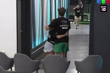 El abrazo entre Marcos y Martina que detonó los celos de Julieta