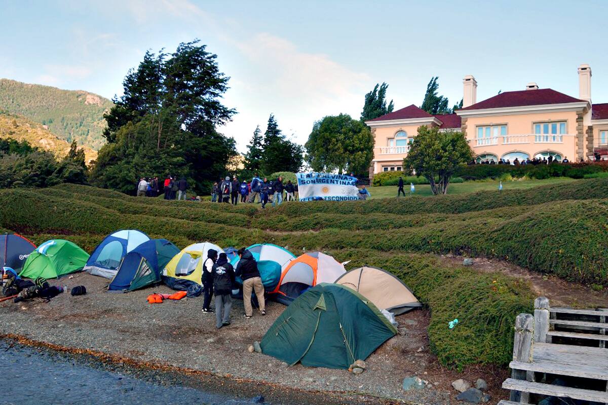El acampe en Lago Escondido