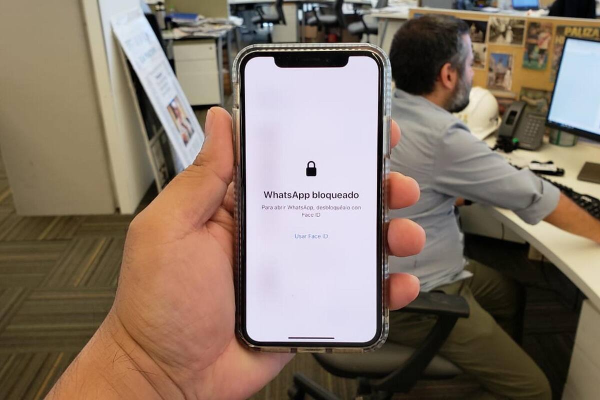 El acceso a los chats de WhatsApp se podrá restringir mediante el uso de Touch ID o Face ID de Apple