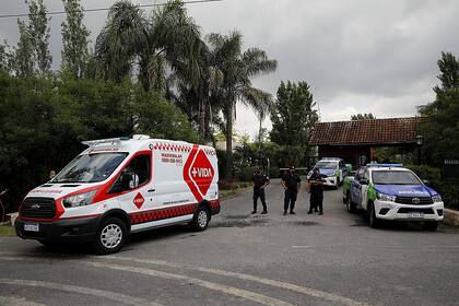 El acceso al barrio donde residía Diego Maradona