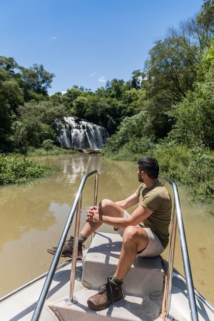 El acceso al salto Yasy depende del caudal del río.