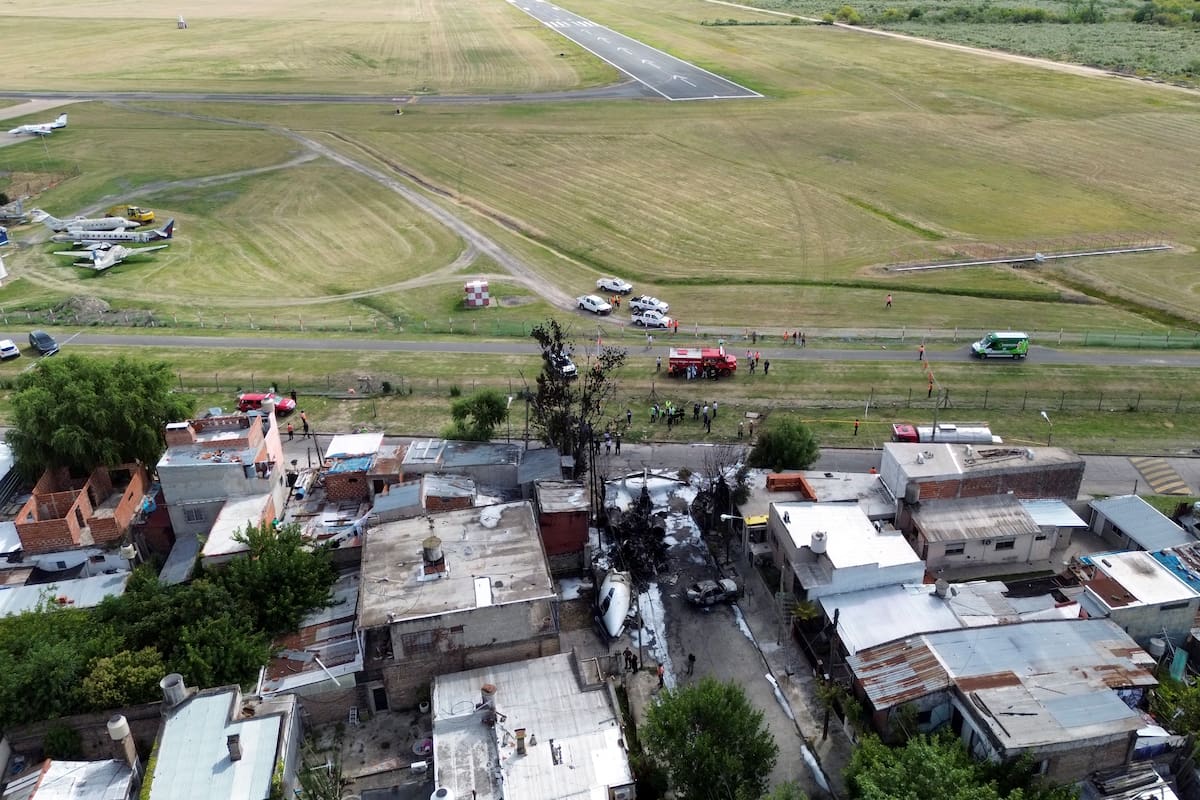 El accidente en el aeropuerto de San Fernando desató la polémica por las viviendas en las inmediaciones