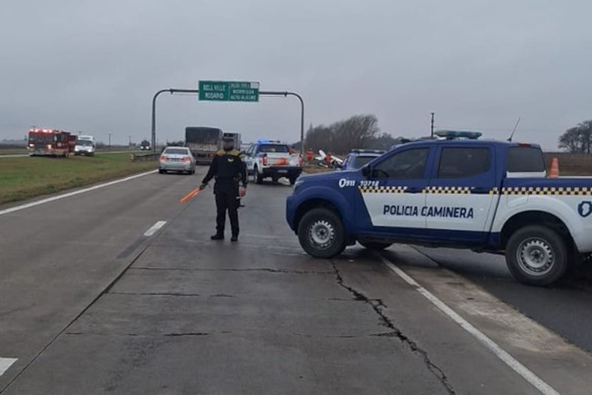 El accidente ocurrió en el kilómetro 515 de la autopista Córdoba-Rosario - Policía Caminera