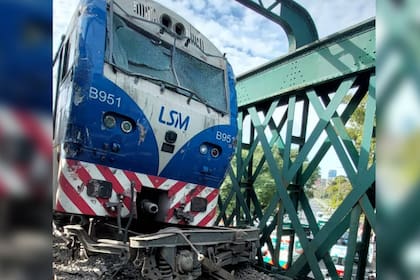 El accidente se produjo a metros de la estación porteña Palermo (Captura X)