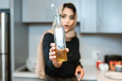 El aceite da un aporte importante al organismo (Foto Pexels)