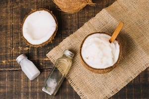 El aceite de coco tiene múltiples beneficios para la piel (imagen ilustrativa)