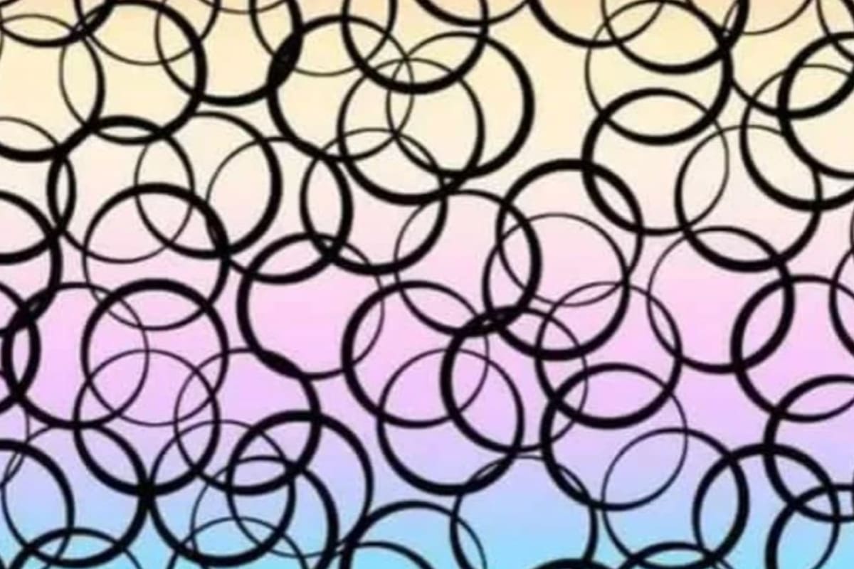 El acertijo de los círculos y la línea intrusa