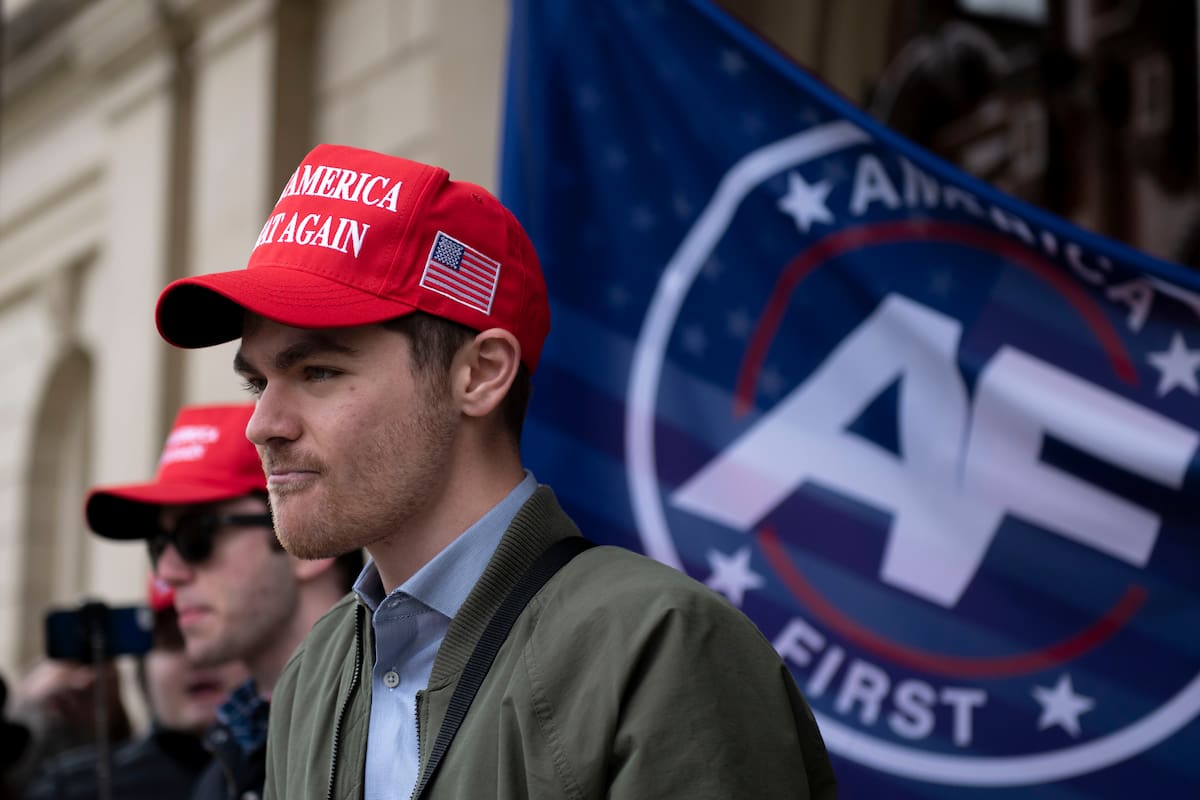 El activista ultraderechista Nick Fuentes, el autor de las polémicas frases