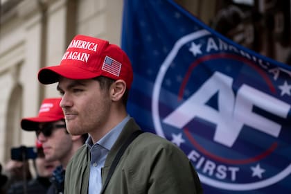 El activista ultraderechista Nick Fuentes, el autor de las polémicas frases