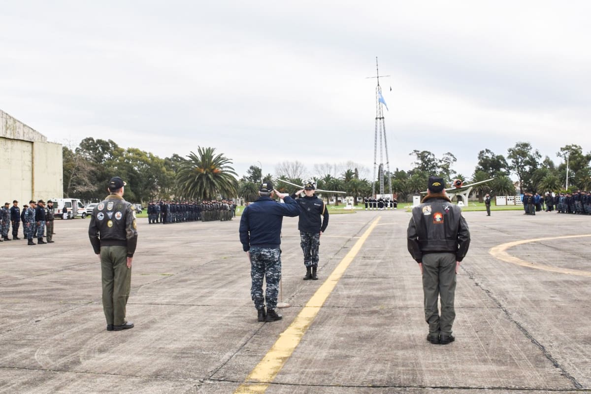 El acto de la Armada en la Base Aeronaval de Punta Indio