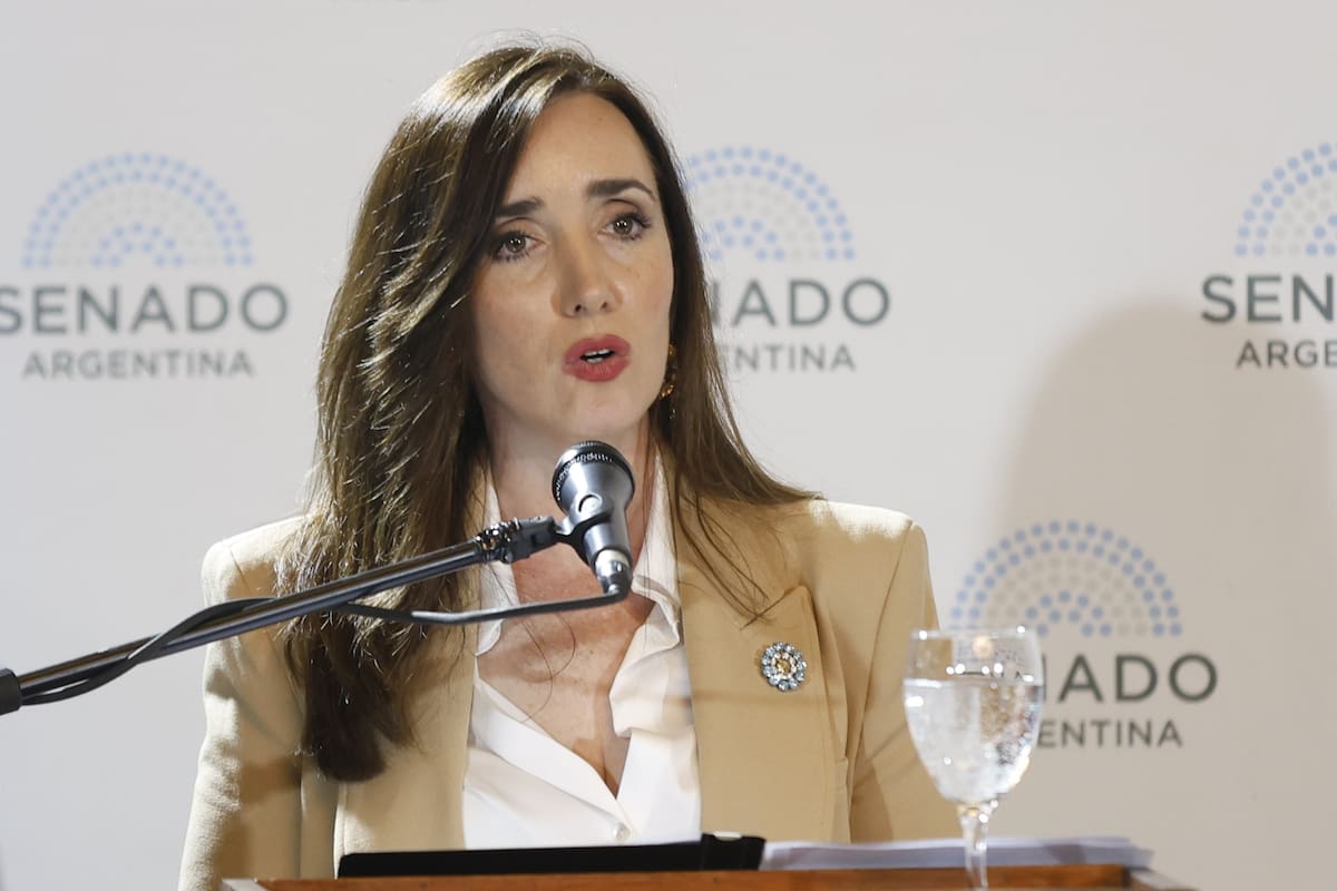 El acto por el Día del Profesor en el Salón Azul del Senado fue encabezado por la vicepresidenta Victoria Villarruel