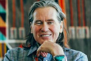 Murió Val Kilmer, la estrella de Hollywood que interpretó a Jim Morrison y Batman