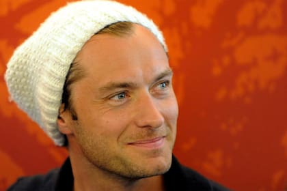 El actor británico de 41 años se convertirá en padre por quinta vez