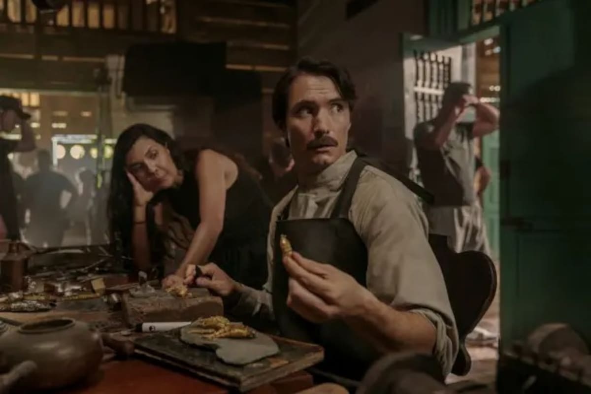 El actor Claudio Cataño interpreta al coronel Aureliano Buendía en la serie