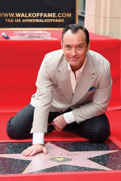 El actor con su Estrella de la Fama.