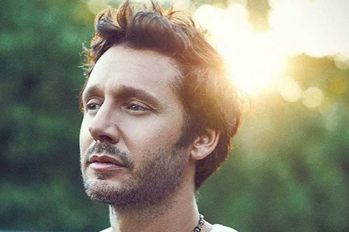 El actor contó que se emocionó al contactarse con una amiga de la infancia de su hija