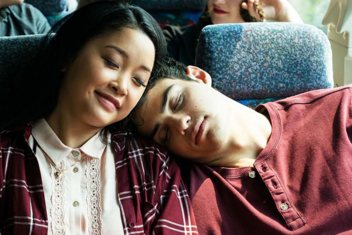 El actor de 22 años coprotagoniza A todos los chicos de los que me enamoré, la comedia que a partir de este mes se puede disfrutar por la plataforma de streaming