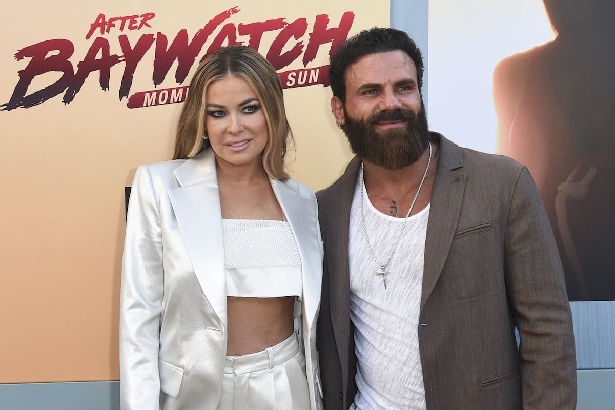 El actor de Baywatch Jeremy Jackson reapareció en público luego de cumplir una condena por apuñalar a una mujer