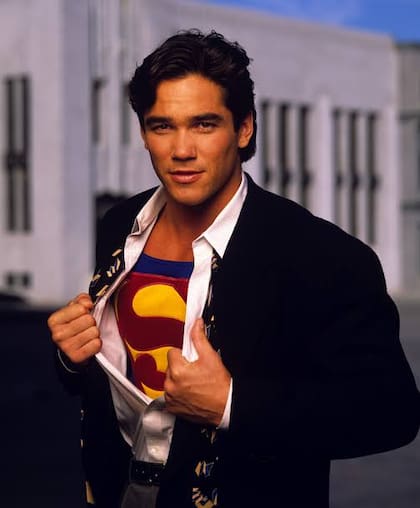 El actor de Superman fue cuestionado por no cumplir con el rango etario, pero luego el DHS modificó los requisitos