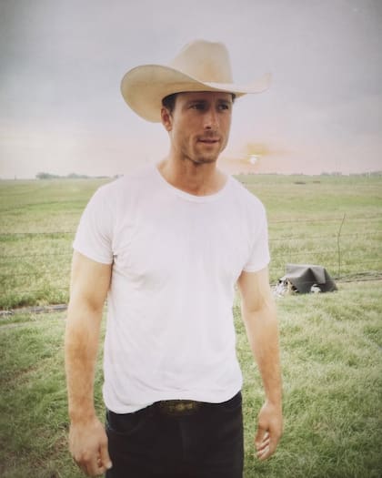 El actor de Twisters actualmente vive en Austin, Texas