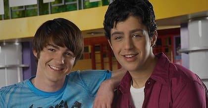El actor Drake Bell, de Drake&Josh, denunció a un empleado de Nickelodeon por abusar de él en la infancia