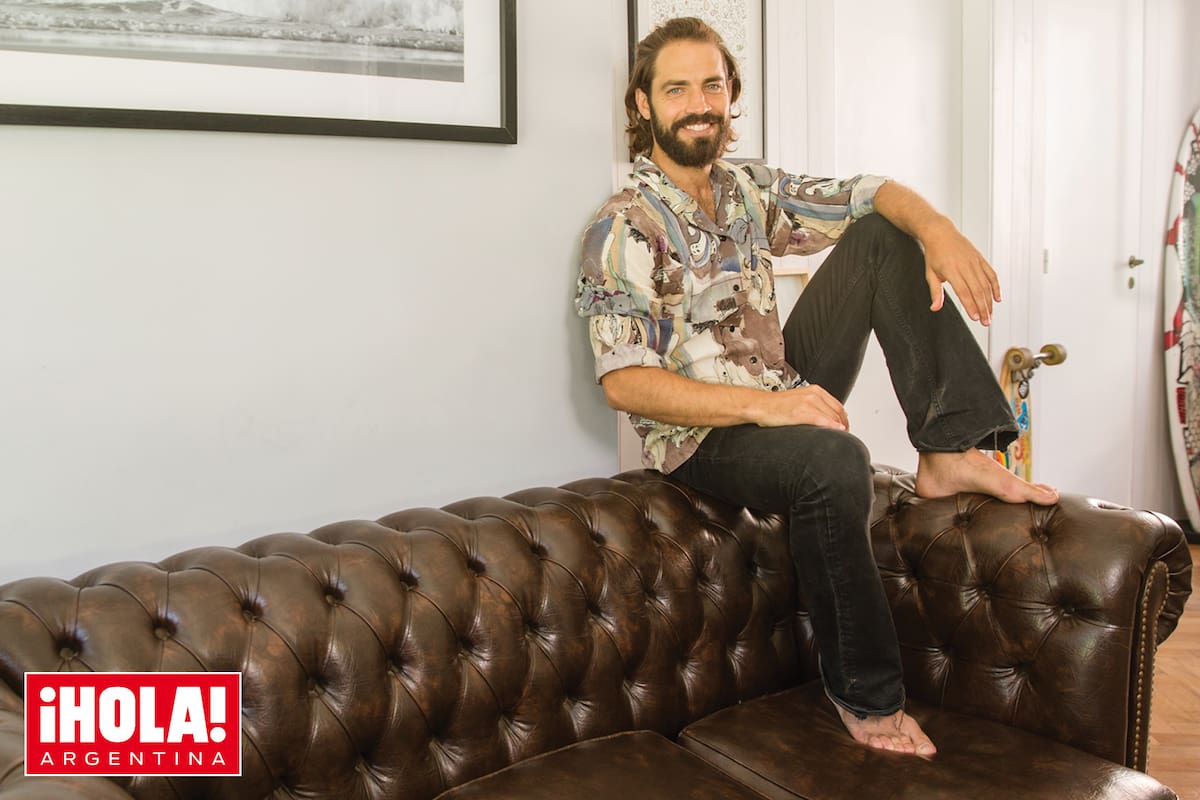 El actor en su departamento de Palermo reciclado por él mismo