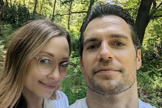 Las tiernas imágenes con las que Henry Cavill y su pareja anunciaron que esperan su primer hijo