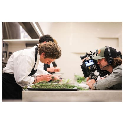 El actor Jeremy Allen White protagoniza al chef Carmy