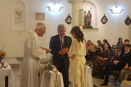 El actor junto a su flamante esposa, Paola Tumino