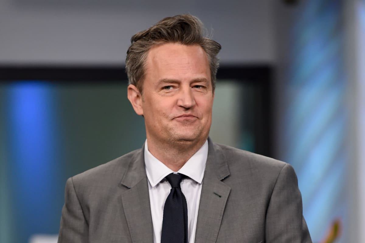 El actor Matthew Perry tenía como asistente a Kenneth Iwamasa