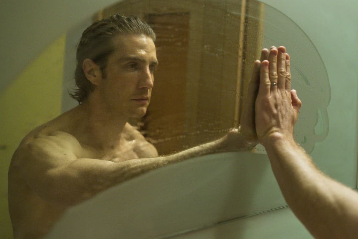 El actor mexicano Eugenio Siller interpreta a José María "Chema" Lazcano en la serie ¿Quién mató a Sara?