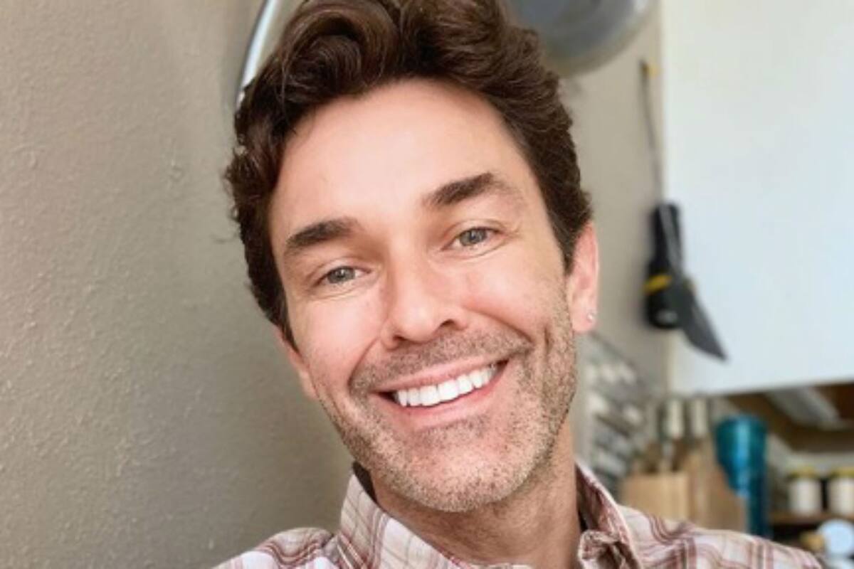 El actor mostró su nuevo estilo en las redes sociales y sorprendió a sus fans