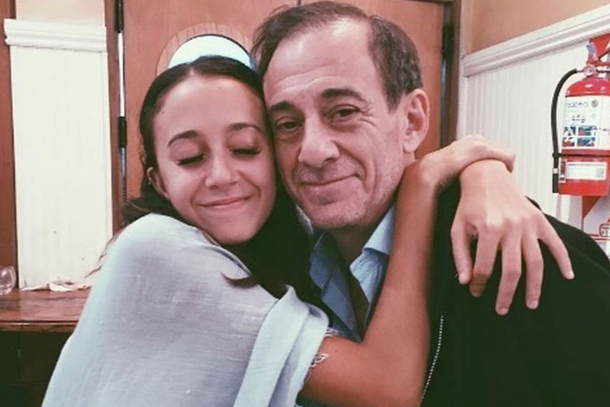 El actor será reemplazado en la obra de teatro que protagonizaba en la calle Corrientes