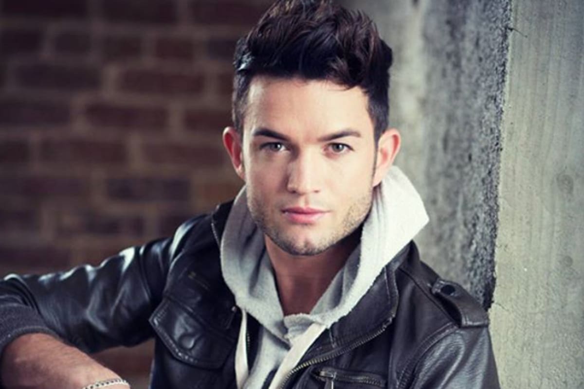 El actor y cantante murió a sus 34 años por complicaciones tras contagiarse de coronavirus