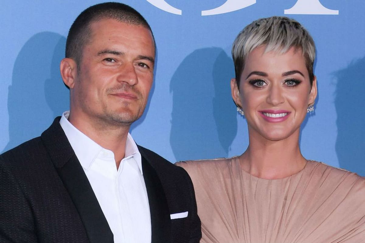 El actor y la cantante llevaron su relación un paso más allá