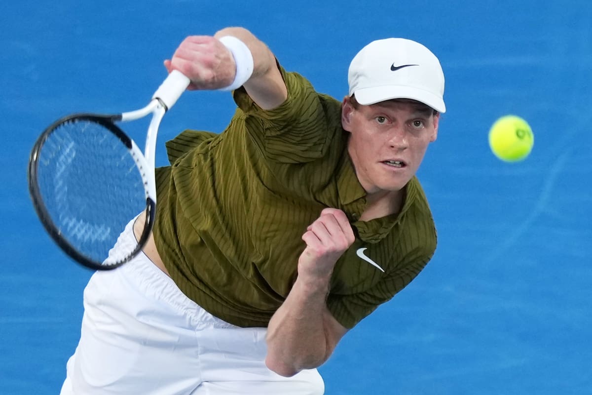 El actual campeón del Abierto de Australia enfrentó una advertencia técnica minutos antes de iniciar su partido de octavos de final