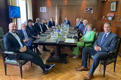El acuerdo de la Cámara Federal de Casación Penal: Mariano Borinsky, Guillermo Yacobucci, Alejandro Slokar, Diego Barroetaveña, Ana María Figueroa, Daniel Petrone, Gustavo Hornos, Eduardo Riggi, Juan Carlos Gemignani, Carlos Mahiques, Angela Ledesma, Javier Carbajo