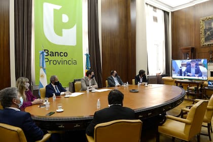El acuerdo por la devolución de los recortes salariales se selló en la sede del Banco Provincia entre Juan Cuattromo y el sindicalista bancario Sergio Palazzo