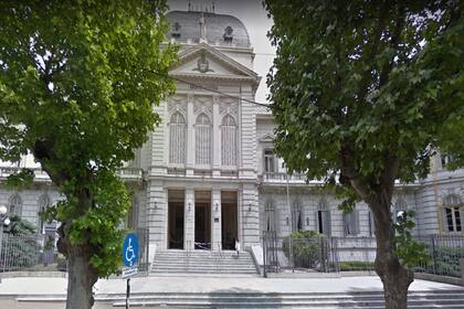 El acusado es el titular de un juzgado civil y comercial