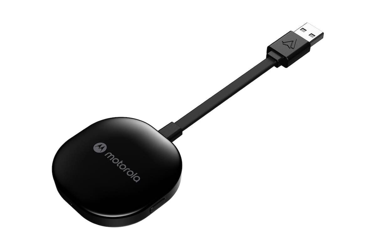 El adaptador de Motorola permite utilizar Android Auto de forma inalámbrica, sin necesidad de conectar el teléfono con un cable