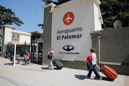 El aeropuerto de El Palomar, cuando todavía estaba operativo