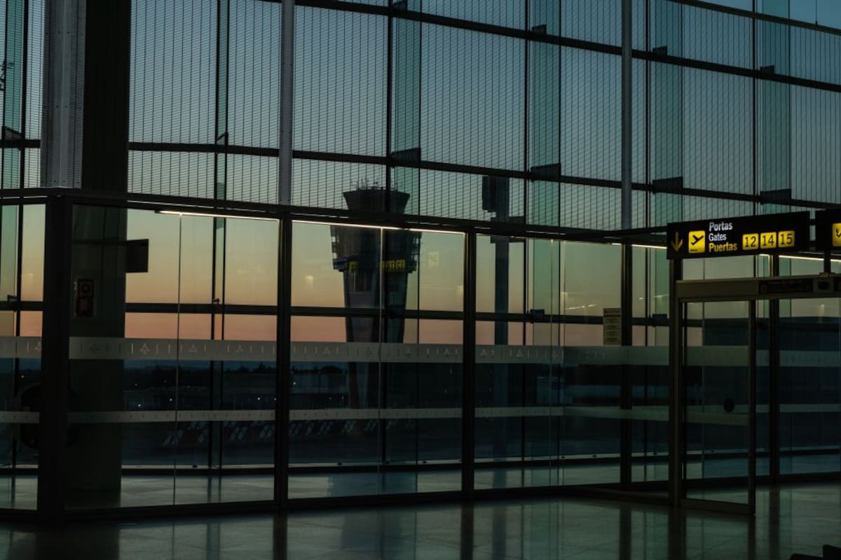 El aeropuerto de Santiago de Compostela estará cerrado por 35 días