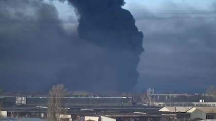 El aeropuerto militar de Chugúyev, cerca de Járkov, fue uno de los primeros objetivos atacados por Rusia