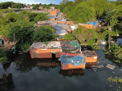 El agua no deja de subir en la ciudad de Corrientes
