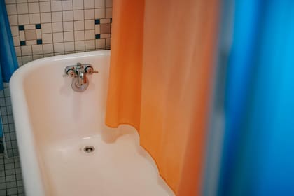El agua oxigenada es un aliado para eliminar el moho