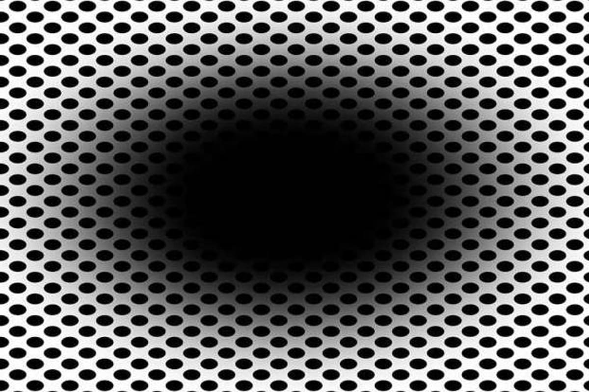 El "agujero negro" que provoca una reacción inesperada en tu pupila.