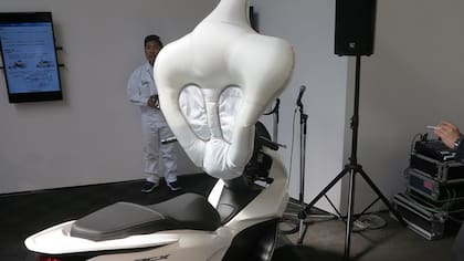 El airbag para el ciclomotor de Honda